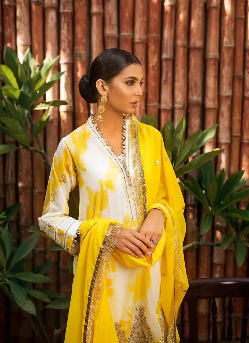 Gul Ahmed Glamorous Luxury Limited Eid Edition 2019 – 3 PC Embroidered Suit EA-103