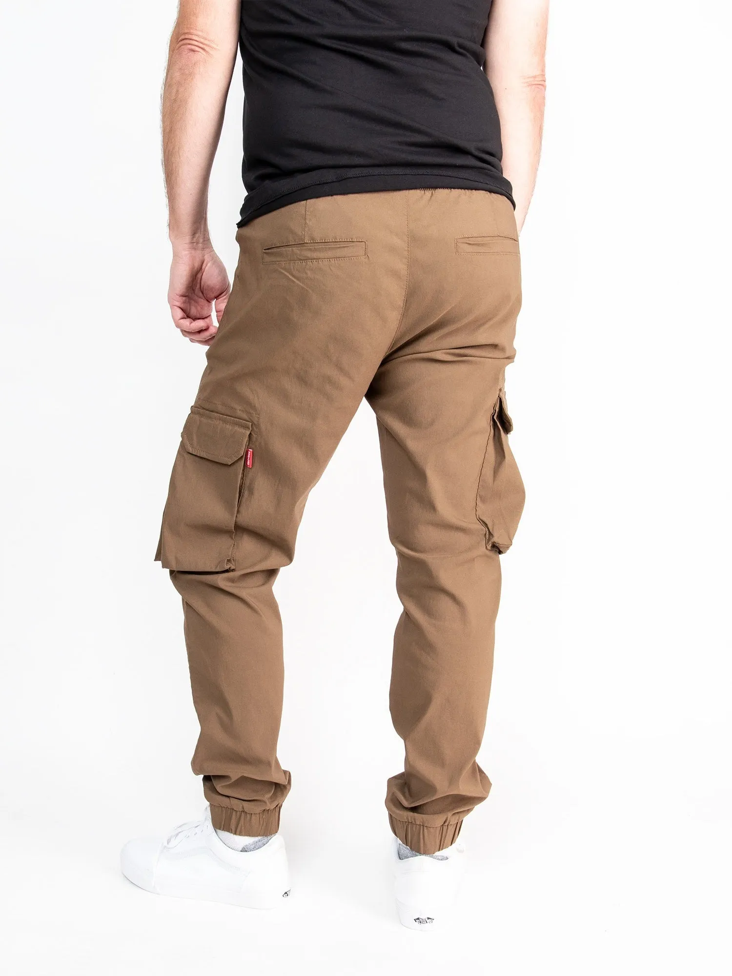 MEN'S BARRET PERFORMANCE TECH CARGO JOGGERS