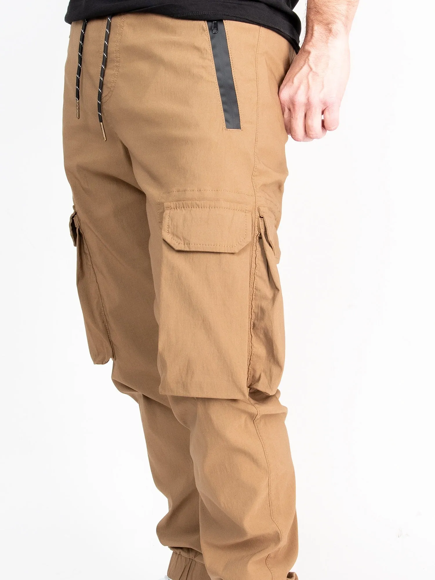 MEN'S BARRET PERFORMANCE TECH CARGO JOGGERS