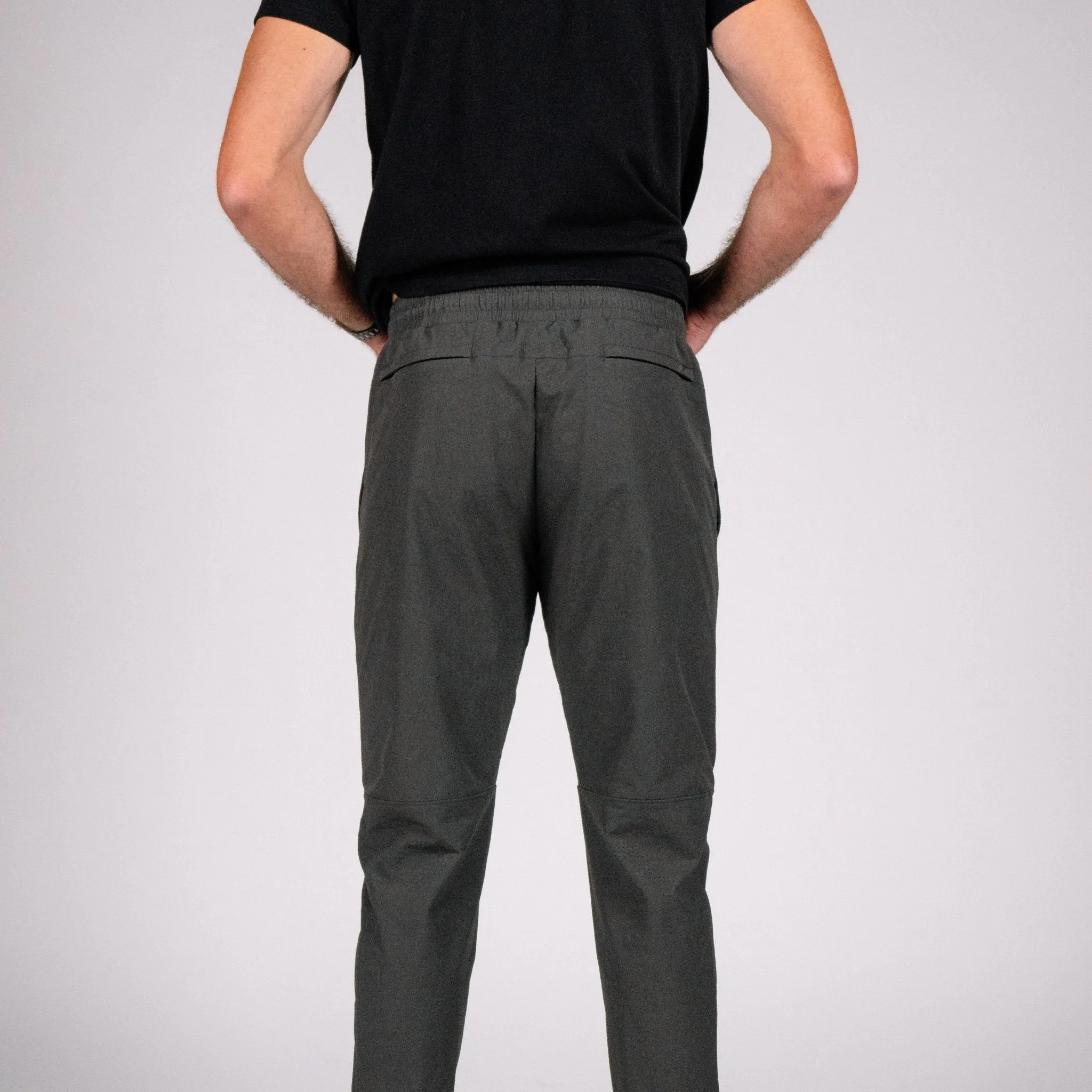 NEW! Carrier Traveler Joggers - Charcoal