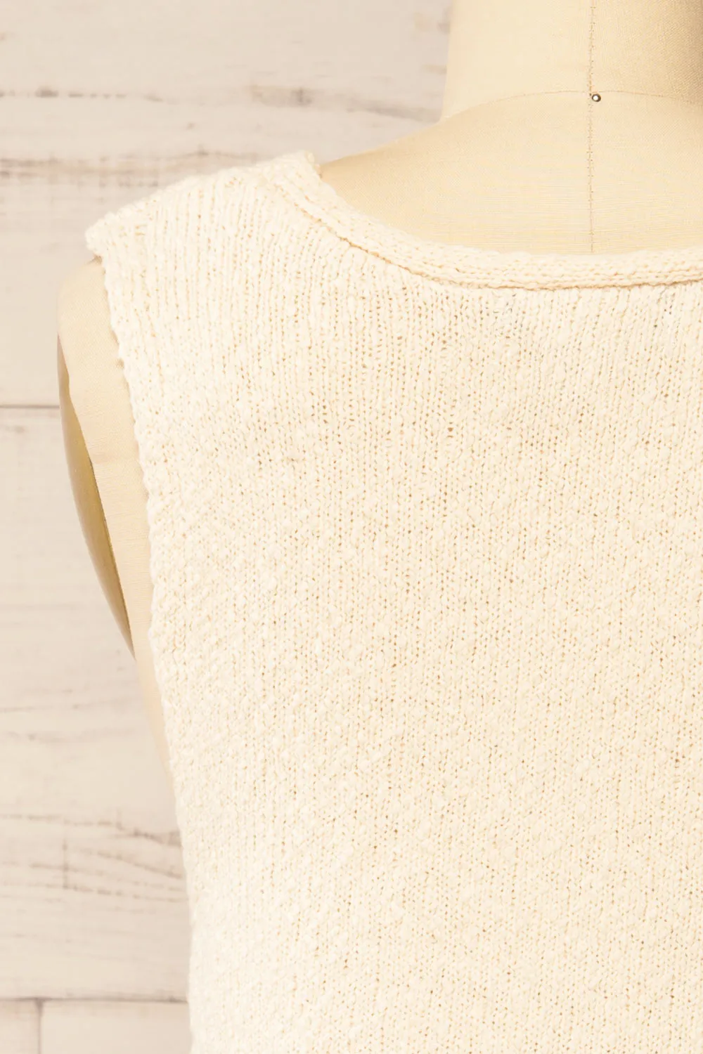 Persie | Beige Sleeveless Knit Top