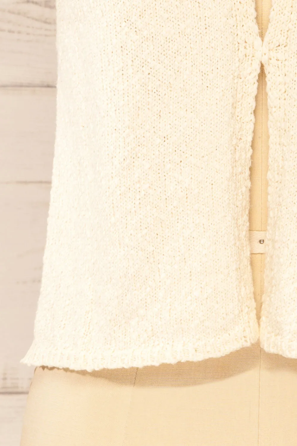 Persie | Beige Sleeveless Knit Top