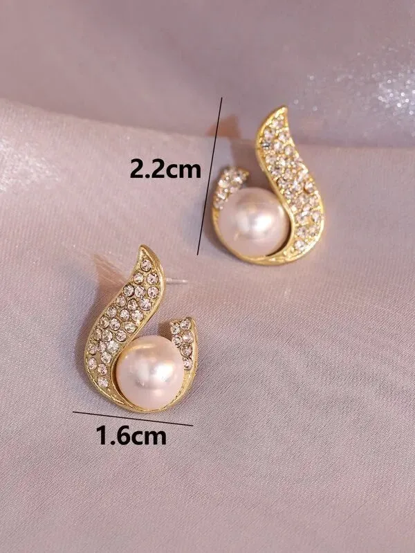 Rhinestone & Faux Pearl  Stud Earrings