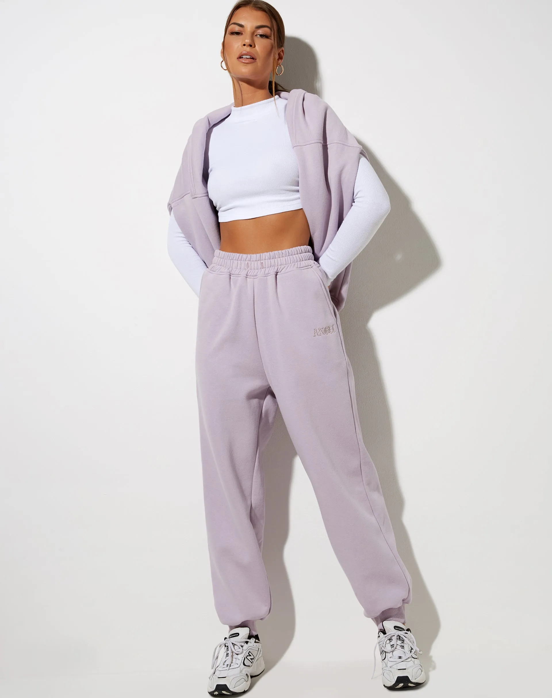 Roider Jogger in Violet 'Angel' Embro