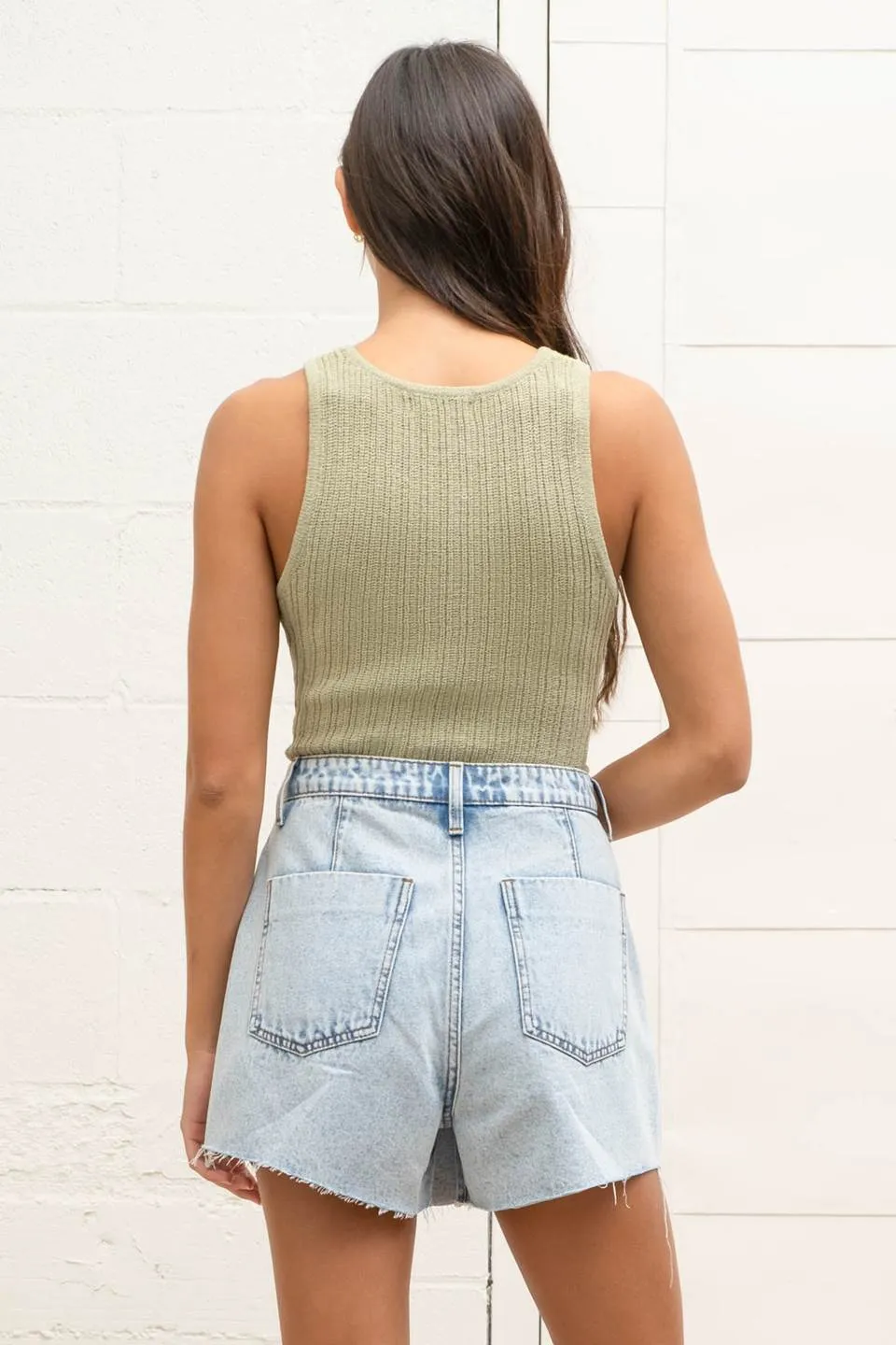 ROUND NECK SLEEVELESS SWEATER KNIT TOP