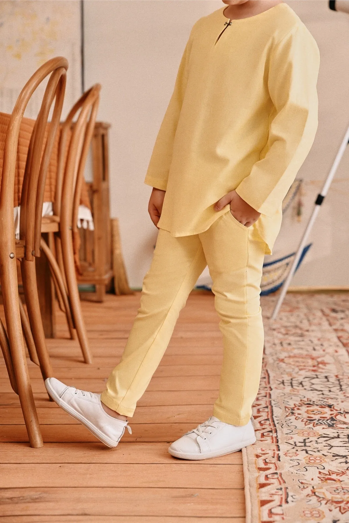 The Perfect Slim Fit Pants - Light Yellow