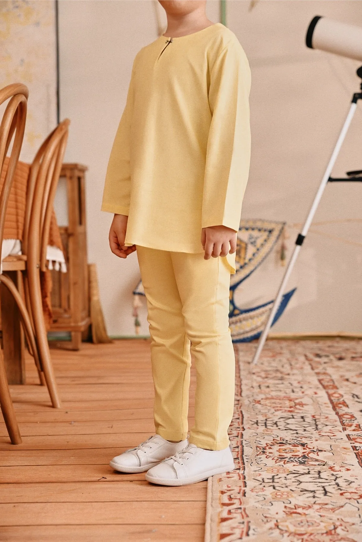 The Perfect Slim Fit Pants - Light Yellow