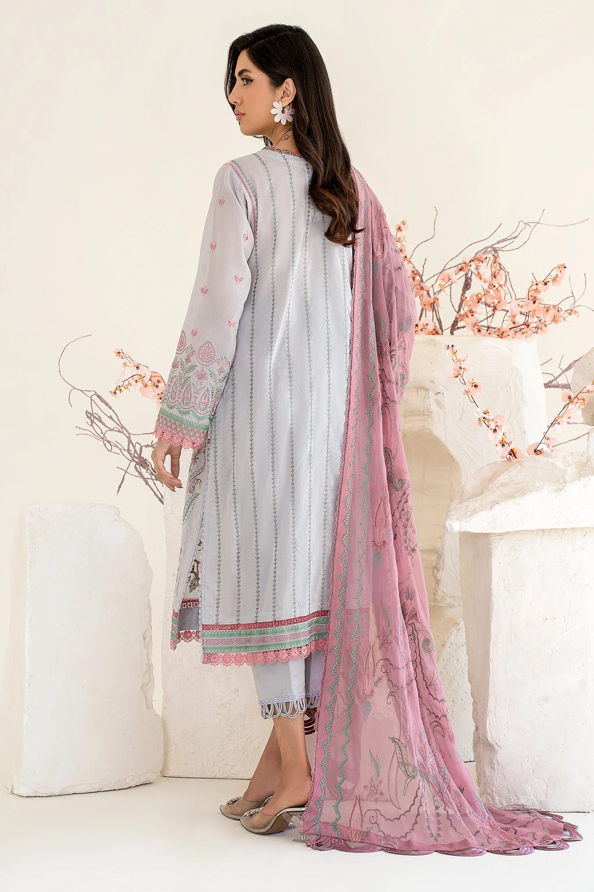 Zarif Eid Lawn Collection 2023 – ZEL 04 Izel